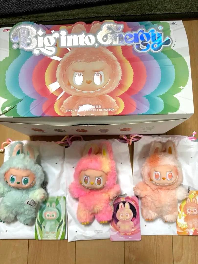 POP MART ラブブTHE MOSTERS Big into Energy