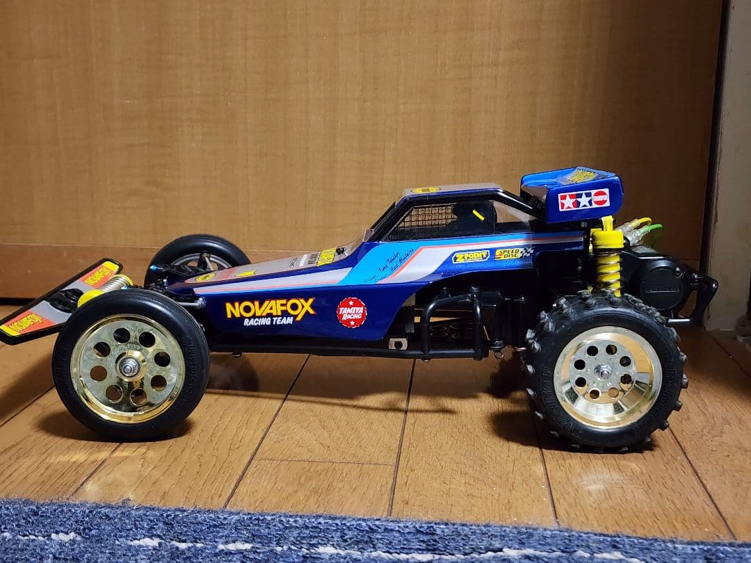 タミヤ 1/10 ノバフォックス FOX 車体のみ