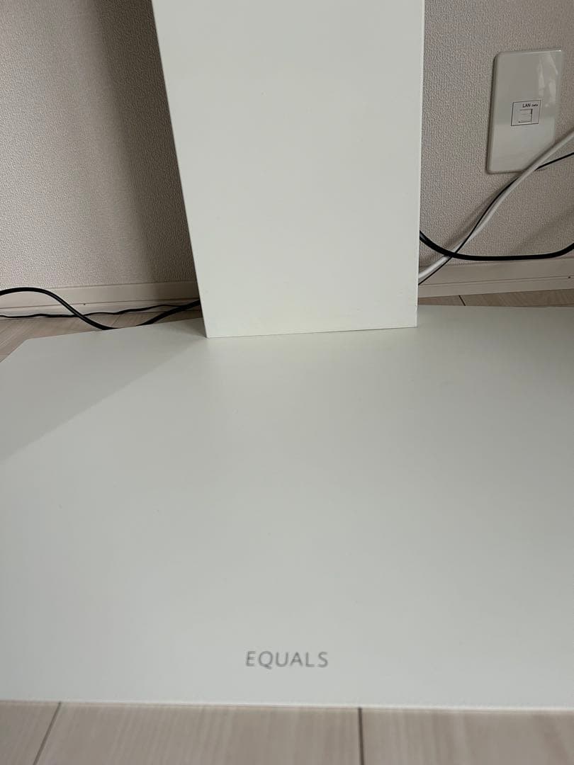 ★4/12まで出品★美品★EQUALS WALL V3 ロータイプテレビスタンド