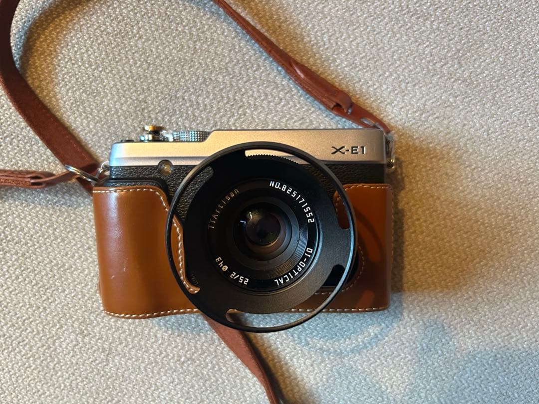 極美品！Fujifilm X-E1 TTArtisan 25mm レンズセット