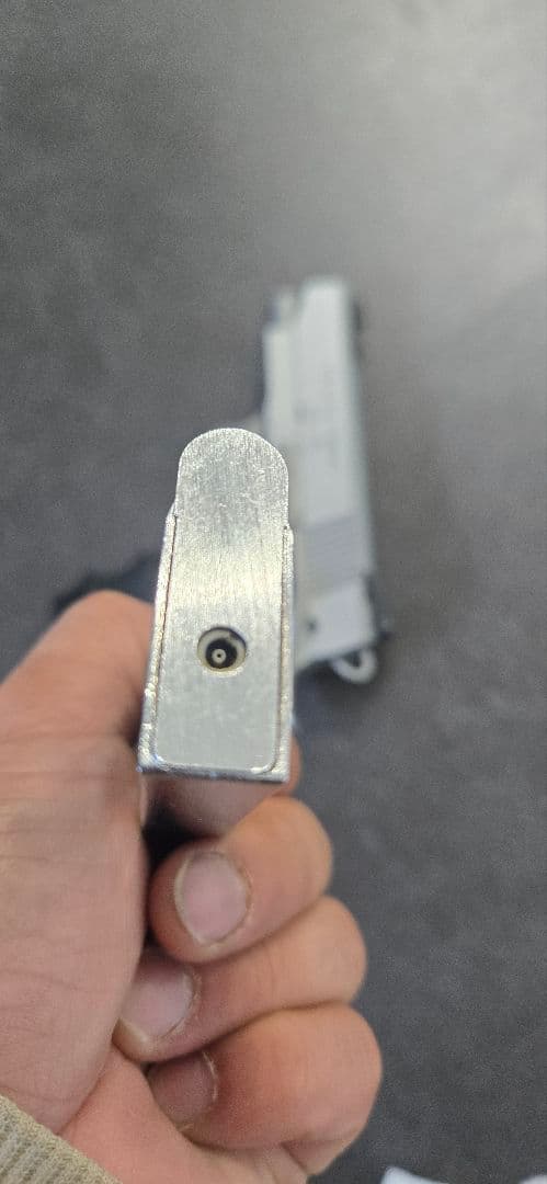 V10 ウルトラコンパクト ガスガン