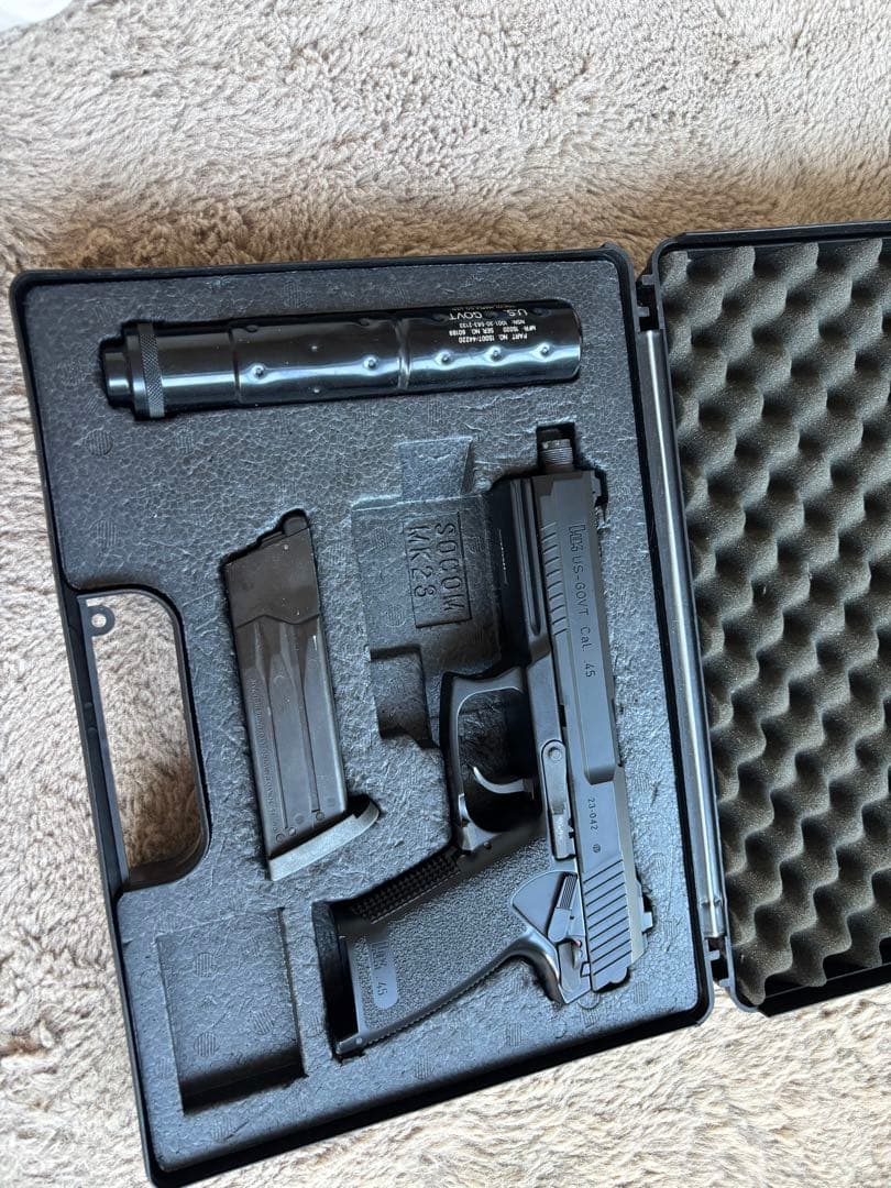 東京マルイ mk23 発射可能ハンドガン サイレンサー付き