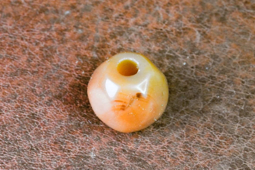 西アジア出土 アンティークカーネリアン 300〜500年前 朱砂　01