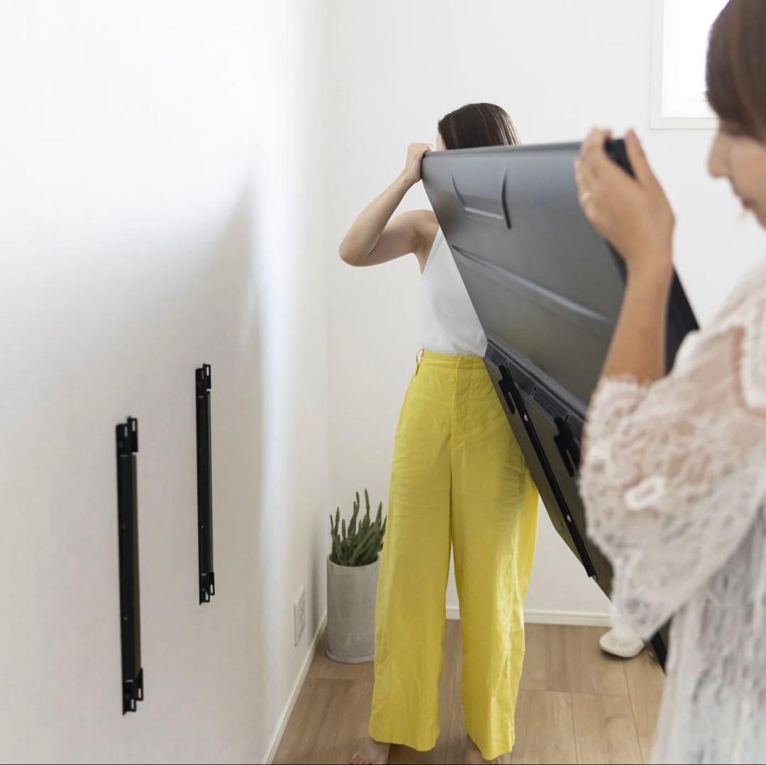 エイトリビング FLOAT 壁掛けテレビ金具 賃貸OK 配線モールなどセット