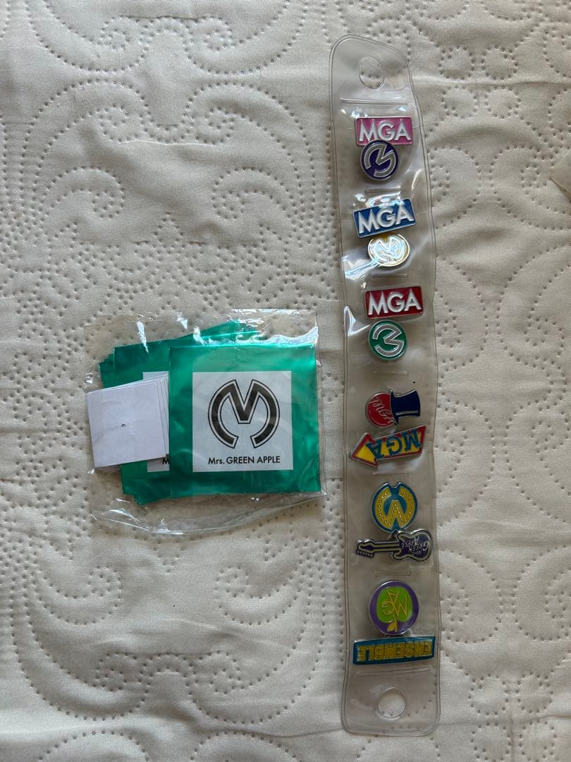 Mrs.GREEN APPLE ピンバッジ