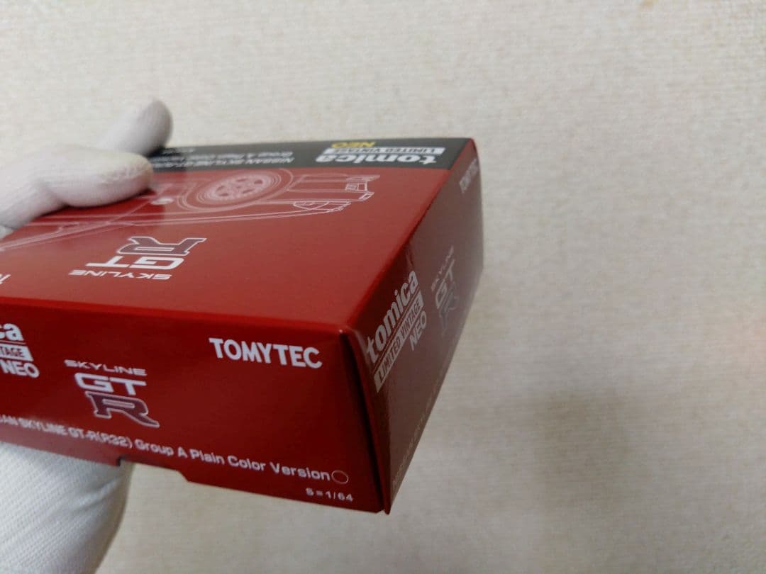 トミカリミテッドヴィンテージネオ 日産 スカイライン GT-R R32 開封品