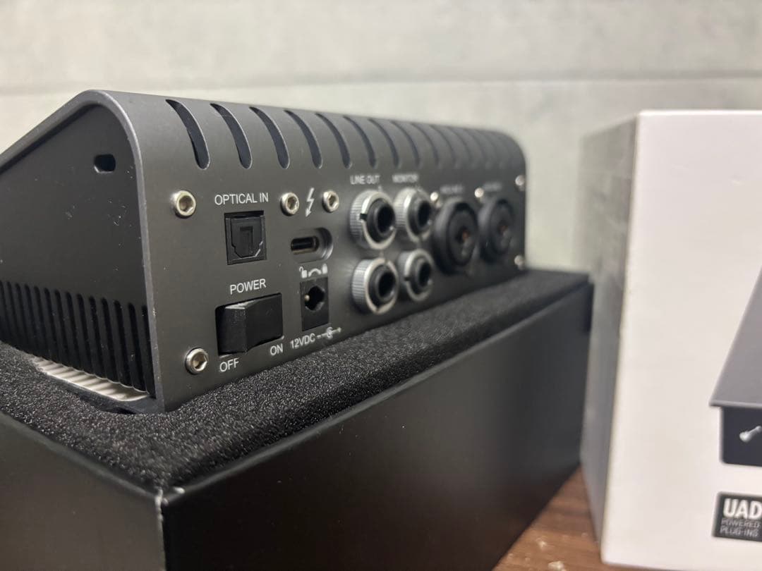 Apollo Twin X duo HeritageEditionおまけ付き