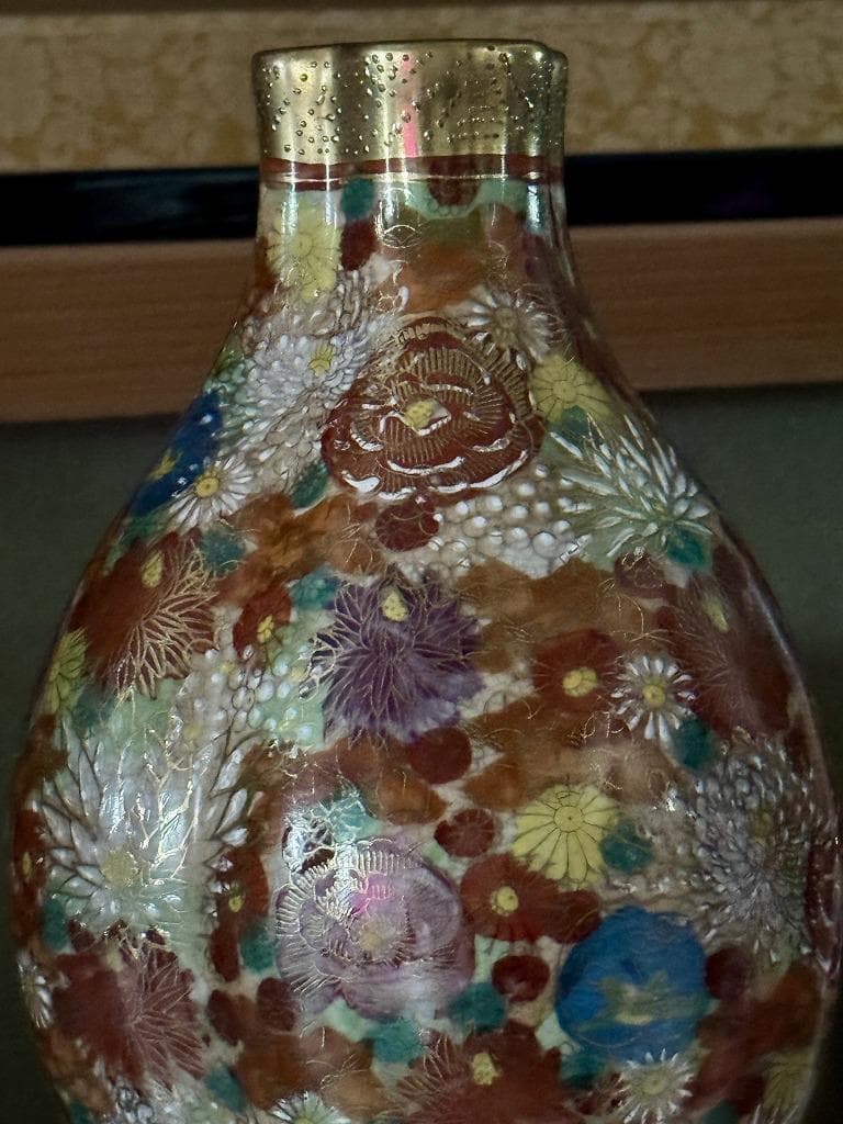 美品　薩摩焼　丸十字島津家紋入　花唐津　豪華絢爛　瓢箪型花瓶　金彩　色絵　絵付