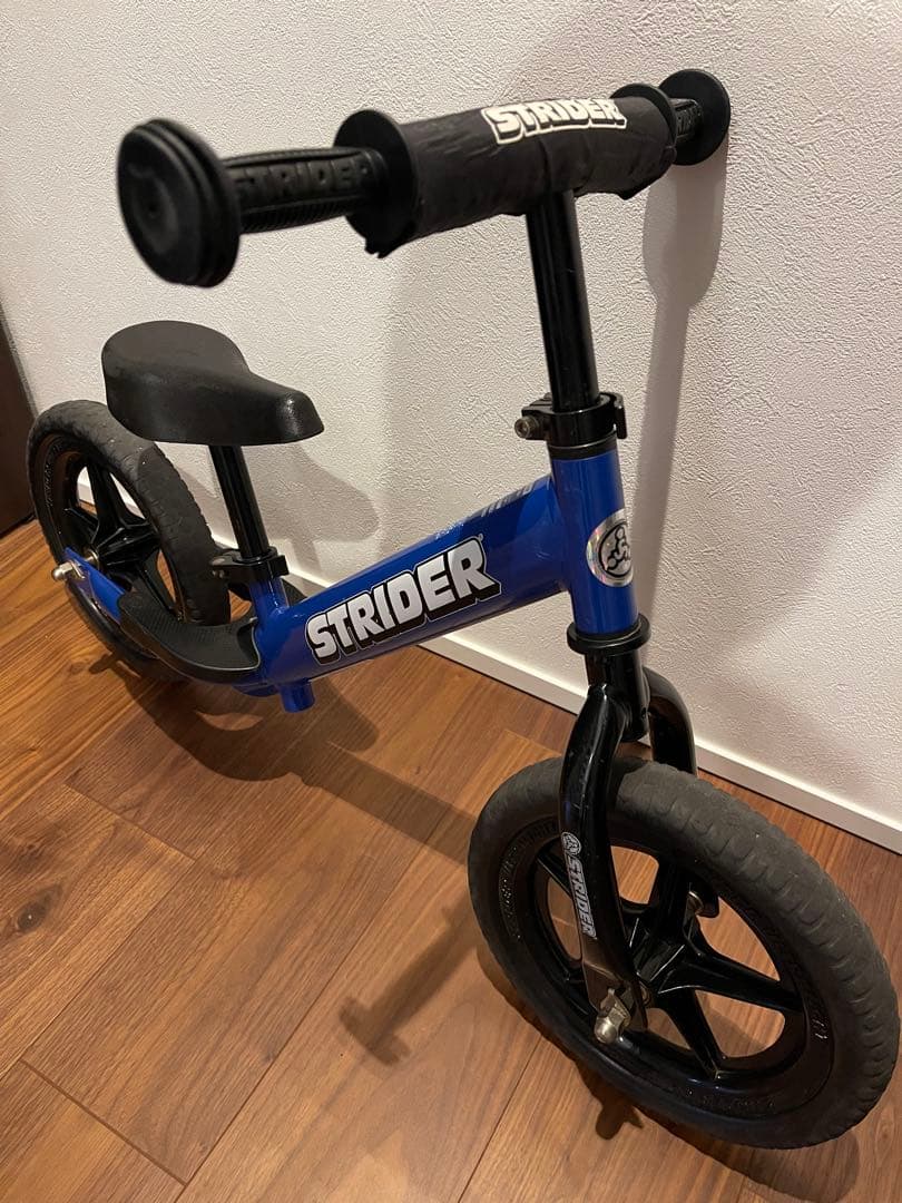 STRIDER ストライダー 12 スポーツモデル　バランスバイク　日本正規品