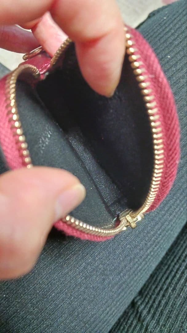 GUCCI 　ハート型ケース 　小銭入れ