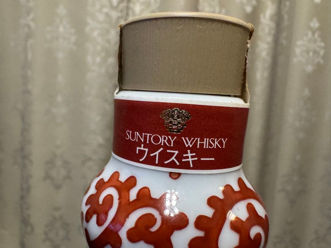 サントリー ピュアモルトウイスキー　山崎12年 有田焼　赤絵蛸唐草 陶器ボトル