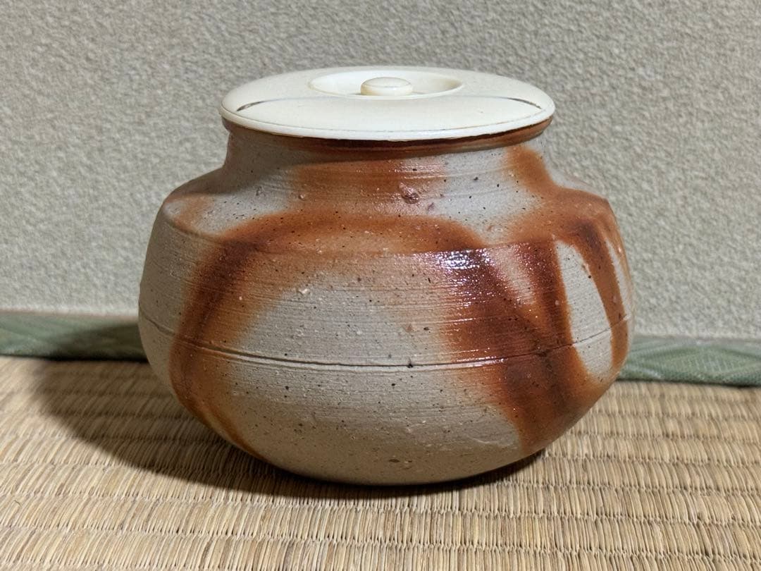 こゆきちゃん様　備前焼　人間国宝　山本陶秀　緋襷大海茶入