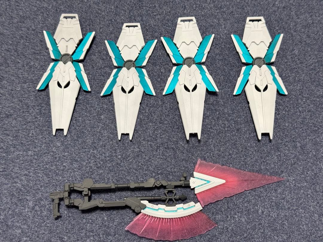 HGUC 1/144 フルアーマー・ユニコーンガンダム デストロイモード 塗装品