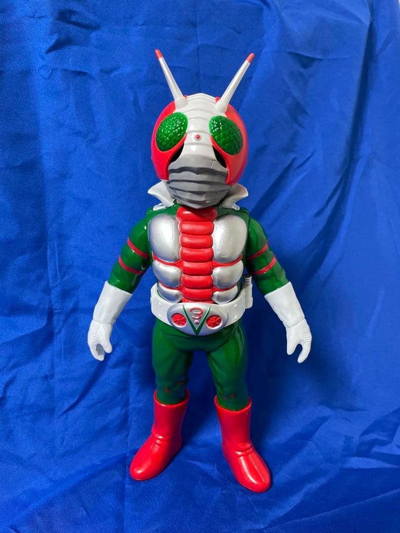 メディコムトイ　仮面ライダーV3 新色