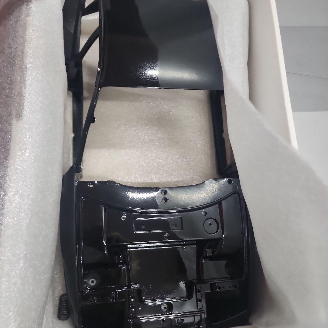 Ferrari Testarossa 1/8スケール 未組み立てキット