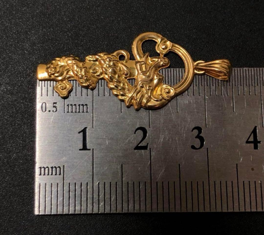 K18 チャーム YG 龍 ネックレストップ 750 18金