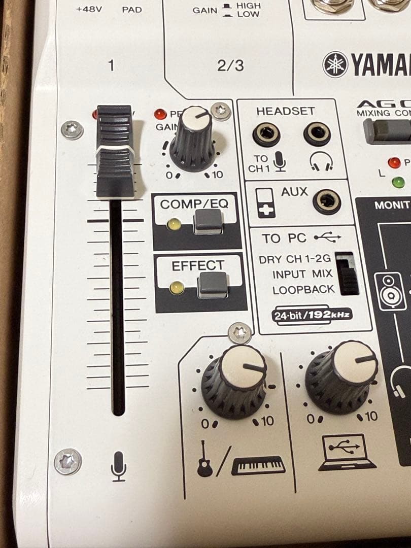 美品 匿名発送 YAMAHA AG03 オーディオインターフェイス