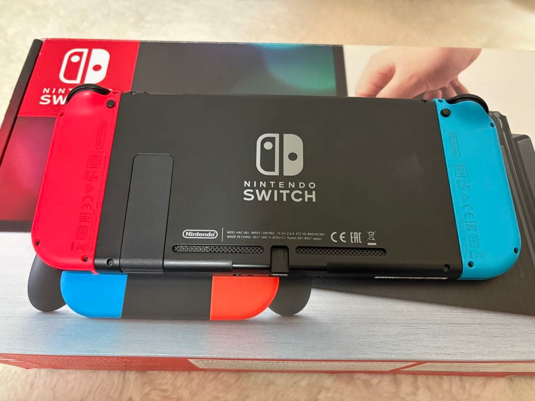 Nintendo Switch ネオンブルー/ネオンレッド 本体　※コード類なし