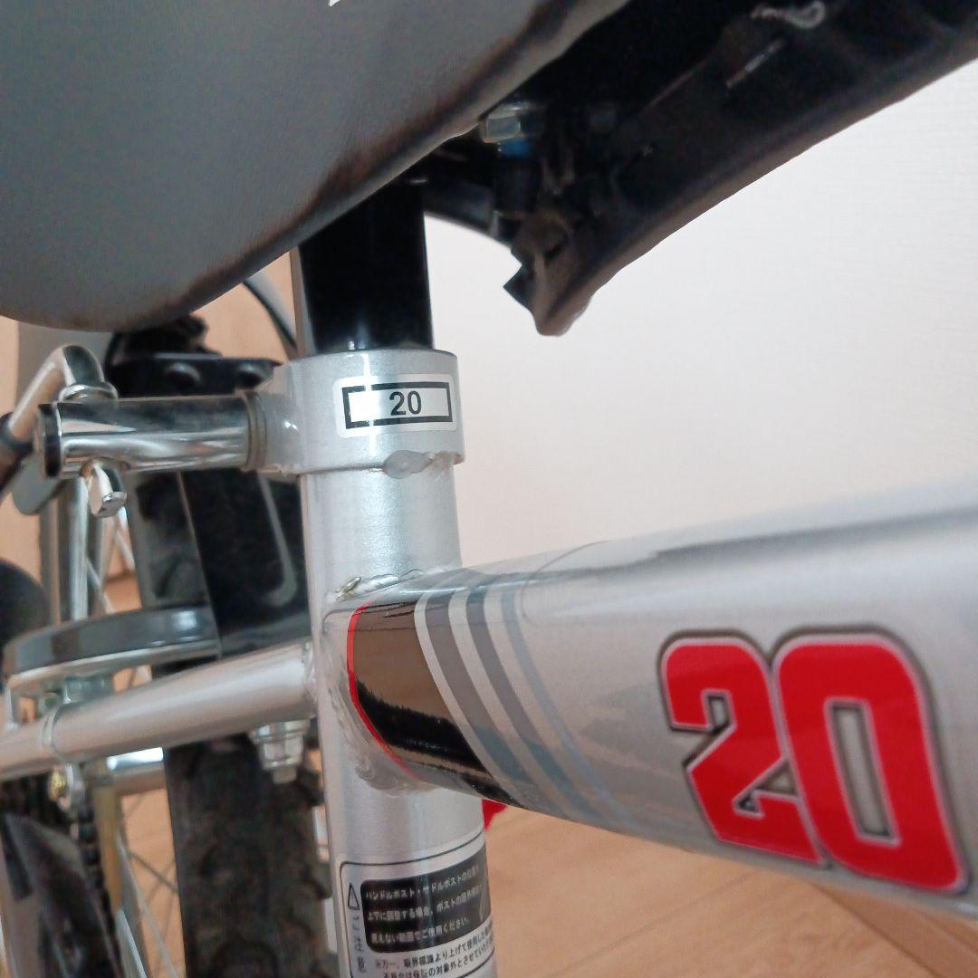 綺麗です。シボレーCHEVROLET キッズ自転車 シルバー20インチ