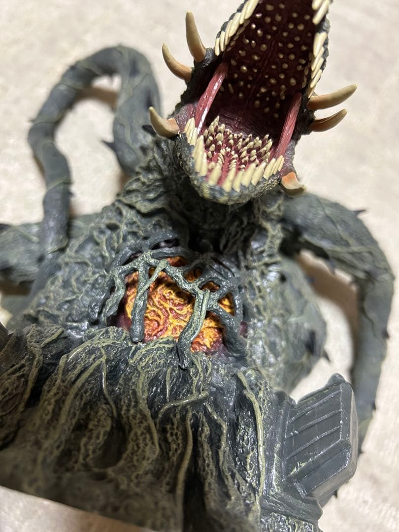 処分価格‼️東宝怪獣コレクション/ビオランテ&ゴジラセット