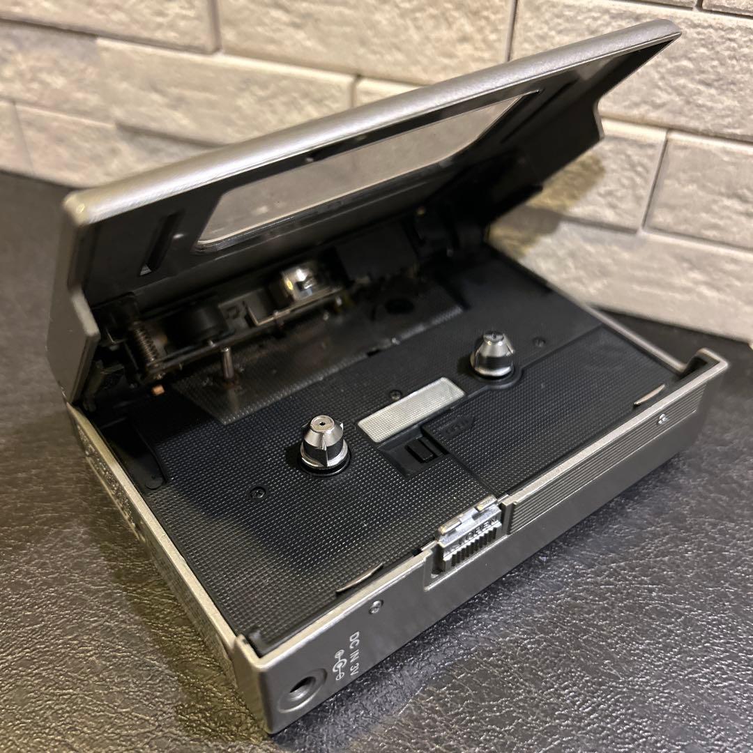 SONY WALKMAN カセットウォークマン　WM-2