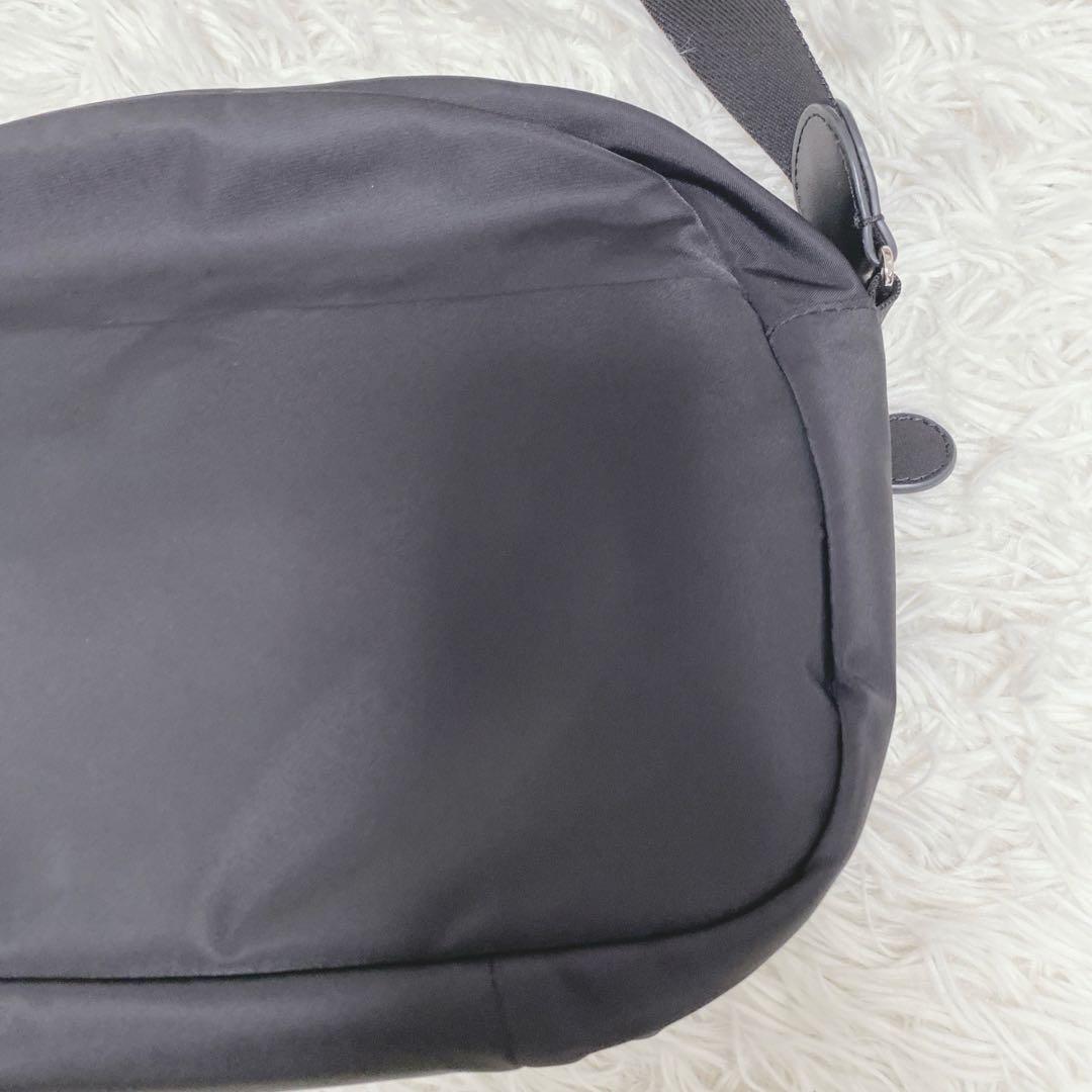 極美品 agnes b. アニエスベー ナイロンショルダーバッグ 黒 ブラック