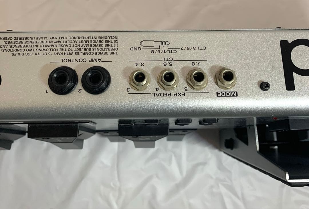 ROLAND FC-300 MIDIフットコントローラー