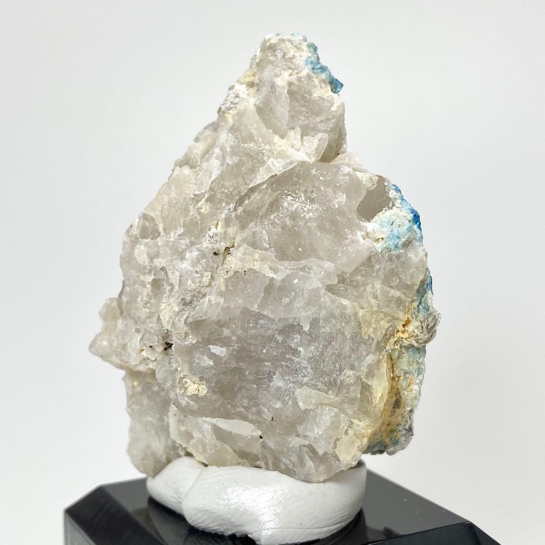 ユークレース　母岩付き　ジンバブエ産　鉱物標本　原石鉱石　天然石　ストーン