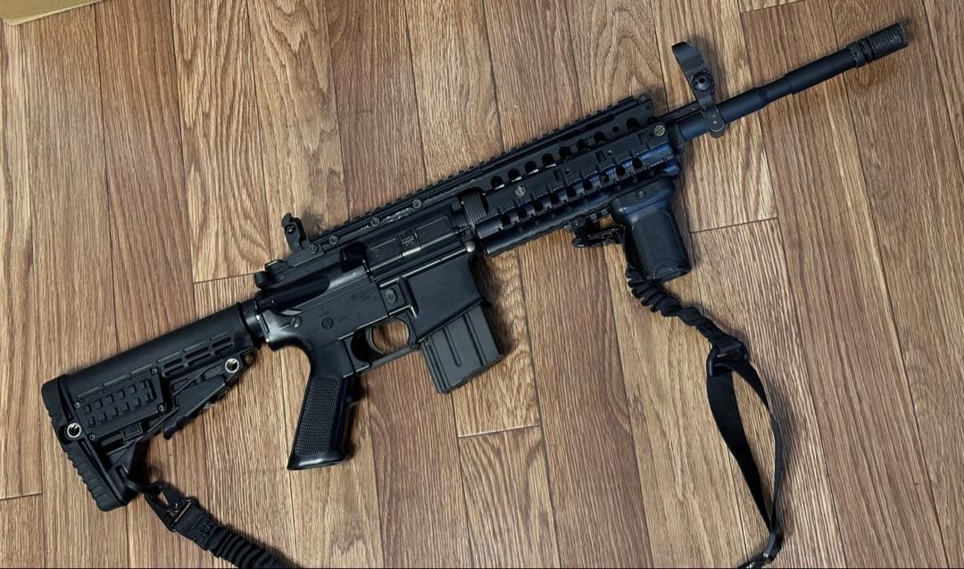 東京マルイ　スタンダード電動ガン　M4 A1カスタム　おまけスコープ付