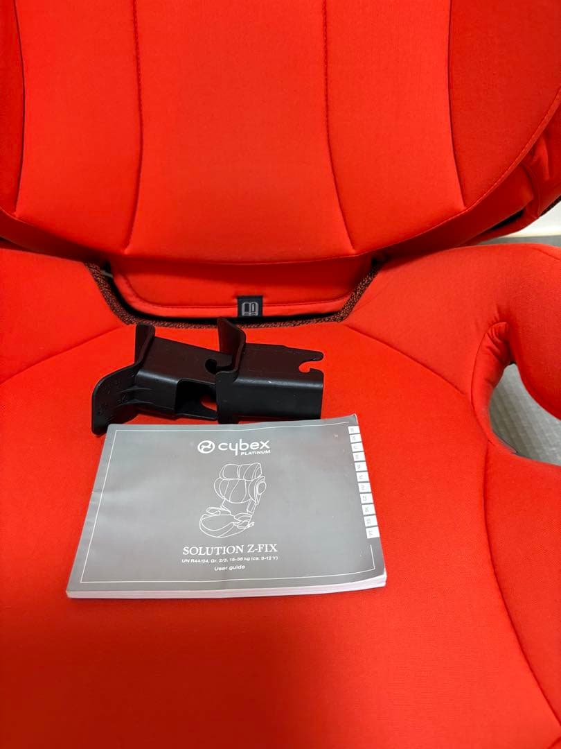 サイベックス　プラチナム　ジュニアシート cybex ソルーションZ-FIX