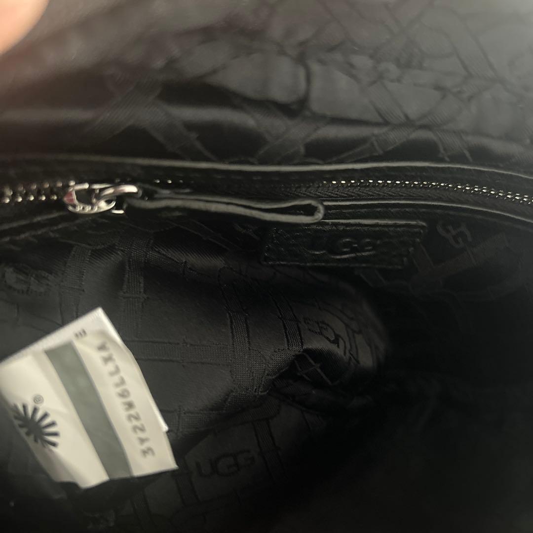 正規品 新品未使用 UGG アグ クロスボディ ファー×レザー ショルダー