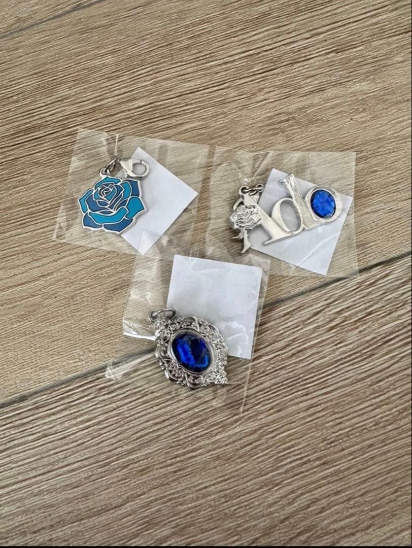 【日本限定】Ado Hibana ガチャ ジュエルチャーム 3種コンプセット