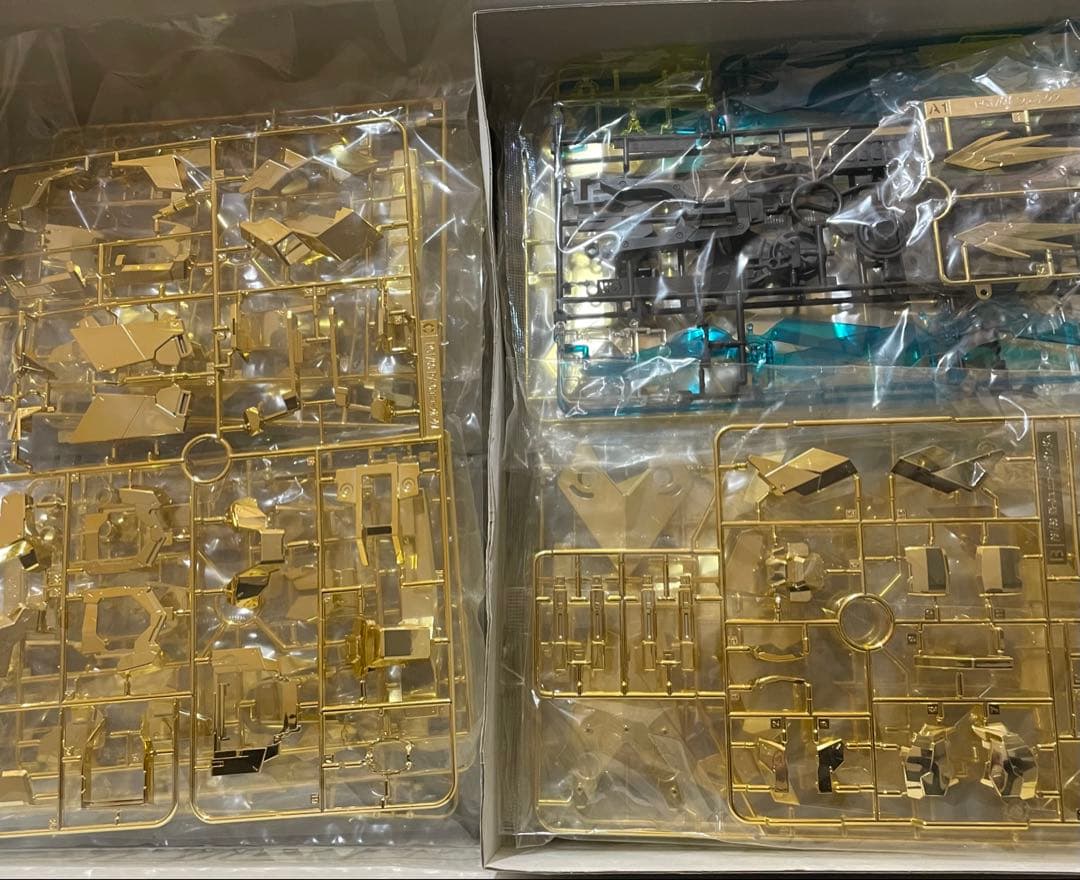 ※箱無し※ PG ユニコーンガンダム3号機 フェネクス