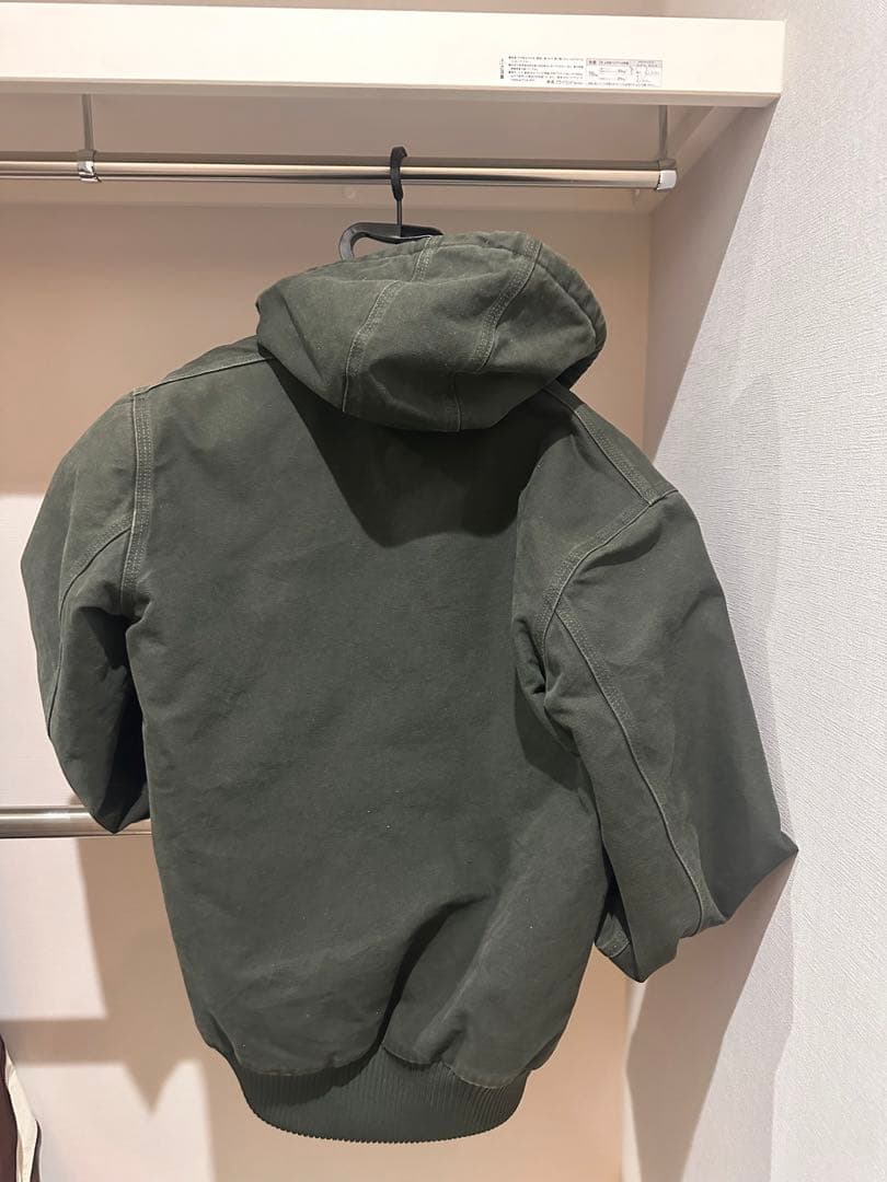 m*d様 【送料無料】カーハート　Carhart ダウンジャケット　Sサイズ