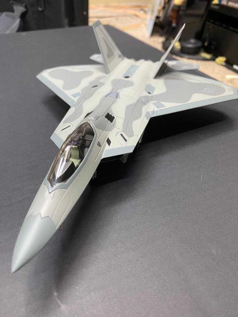 ホビーマスター　1/72 F-22ラプター　アメリカ空軍　ラングレー基地