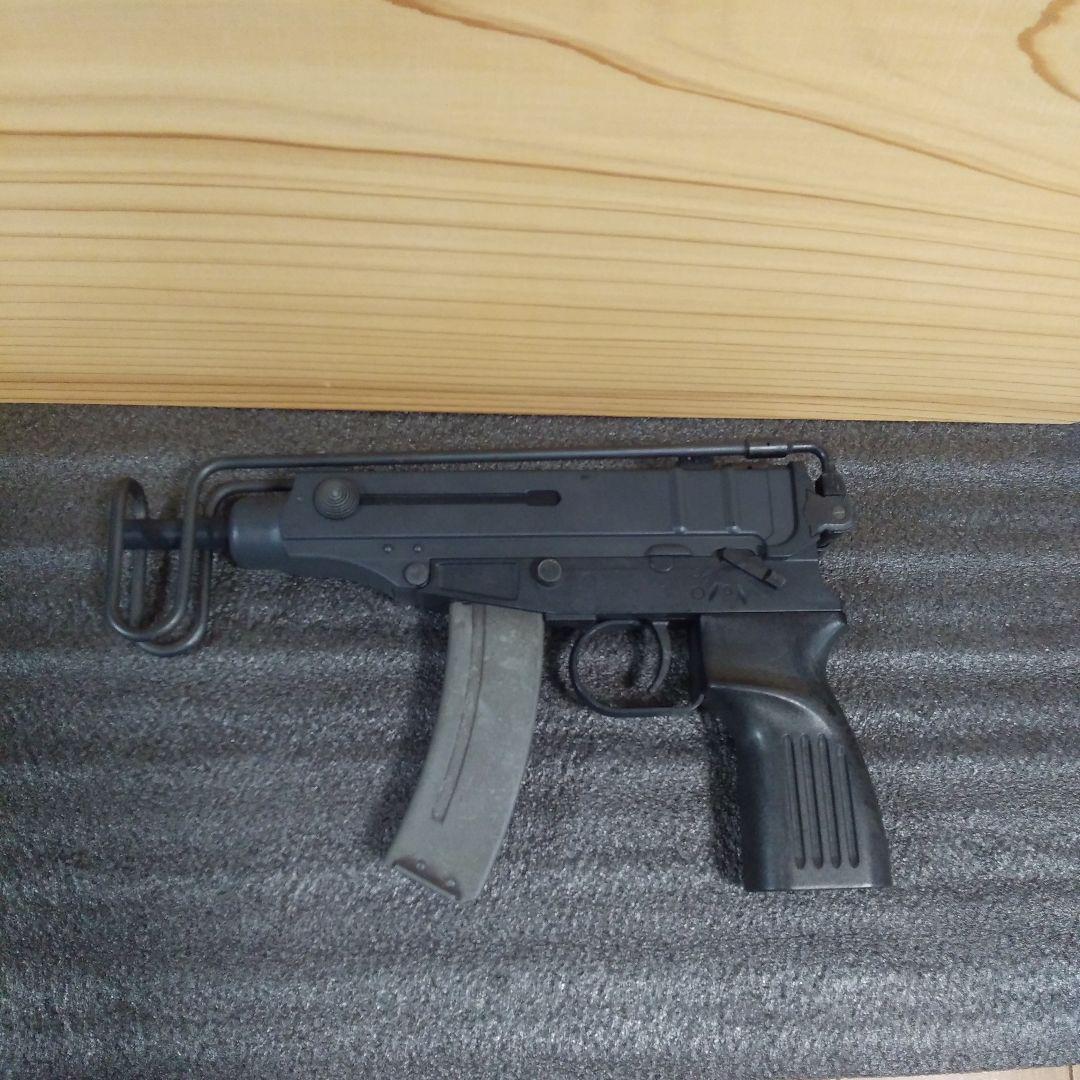 マルゼン　Vz61スコーピオン　ガスブローバックガスガン　本体樹脂製