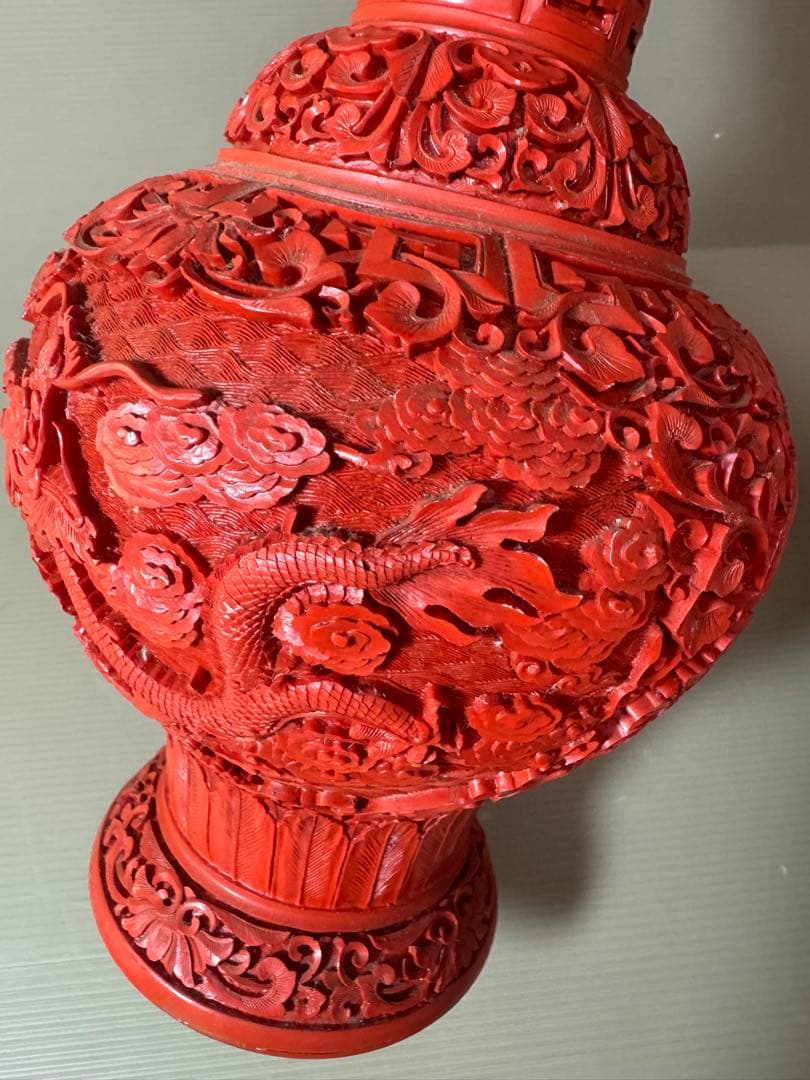 2722 中国美術 漆器 堆朱 剔紅 細密 唐草牡丹雲龍紋 花瓶