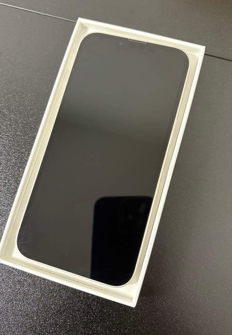 Apple iPhone 13 ホワイト 本体　256GB