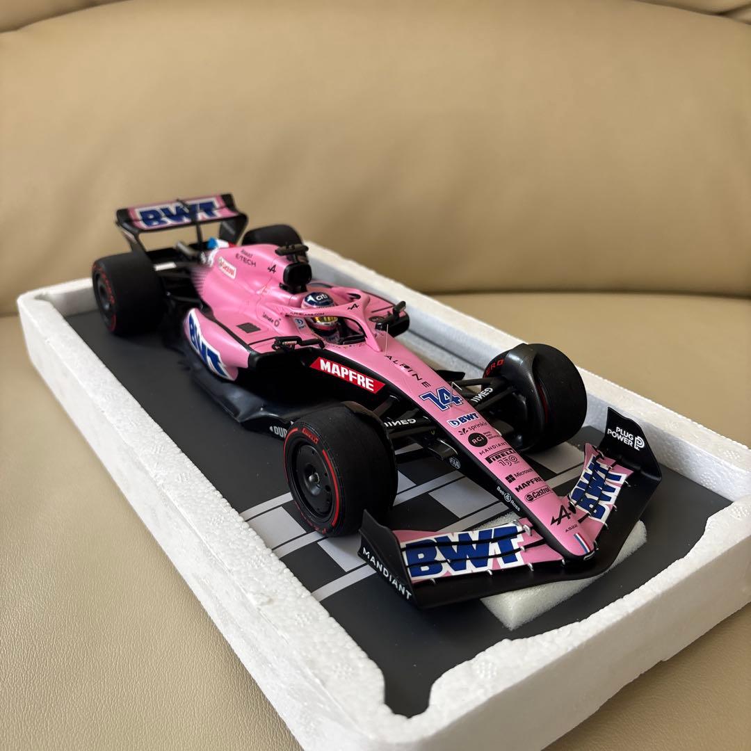 1/18ミニチャンプス アルピーヌF1 A522 F.アロンソ