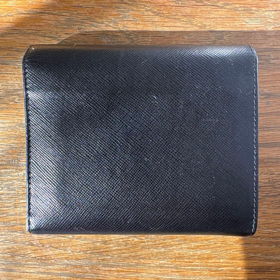 専用PRADA プラダ ブラック 三つ折り財布 サフィアーノレザー