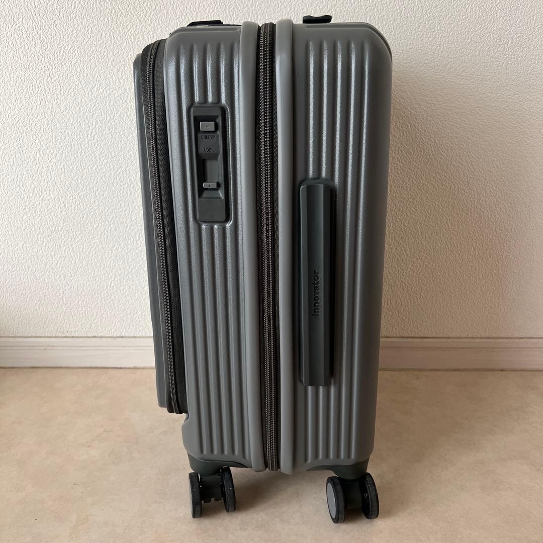 ✨新品未使用✨　　　　　　　　　　　　　　　　イノベーター　スーツケース