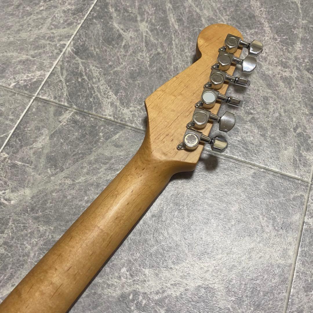 ブラックストラトキャスター ジミ・ヘンドリックス サイケ柄