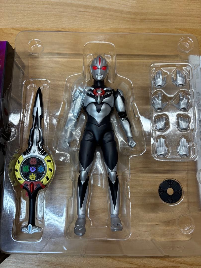 フィギュアーツ　ウルトラマンルーブ　まとめ売り