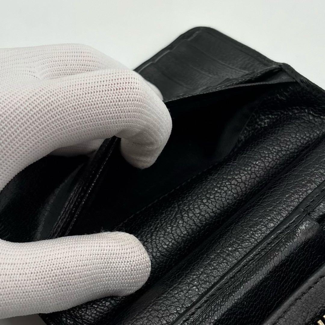 【極美品】MIUMIU レザー 二つ折り財布 ゴールド金具 シボ革 黒 ブラック