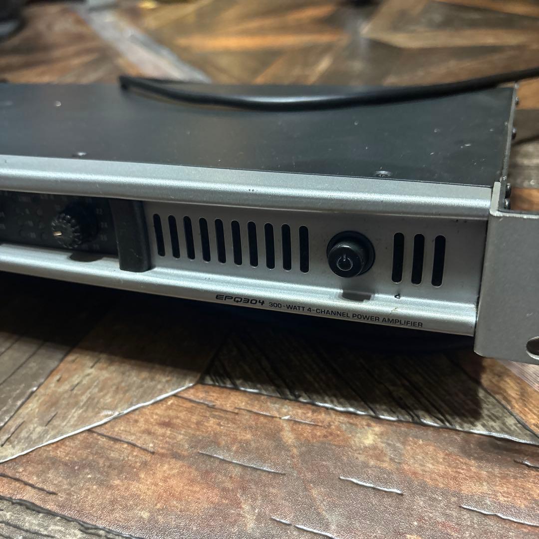 最終価格‼️値下げ不可❗️ベリンガー　BEHRINGER EPQ304 パワーアンプ