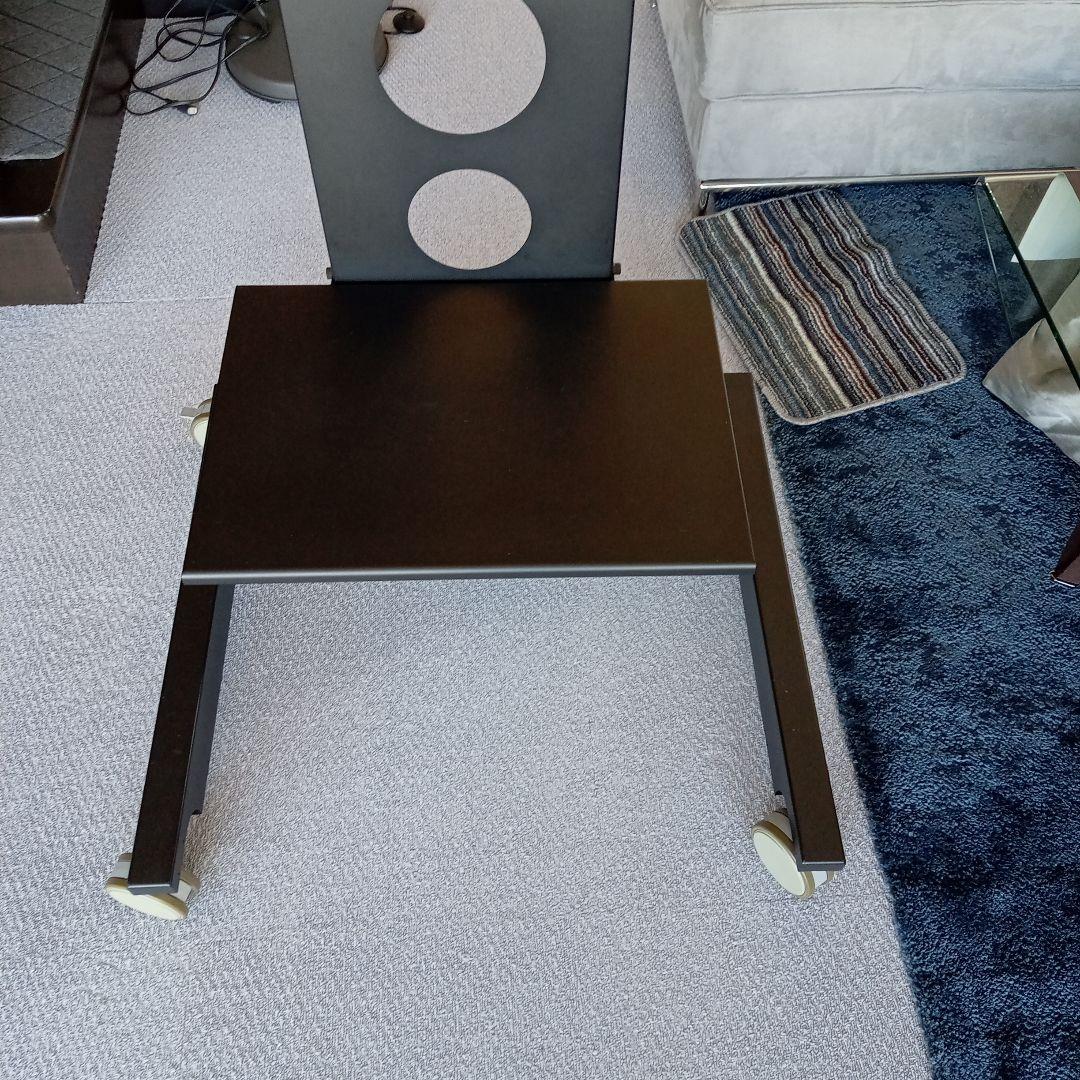 テレビ台キャスター付