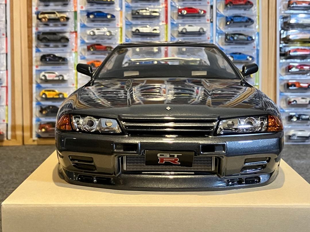 タミヤ ラジコン 日産スカイラインGT-R 塗装済 スペアボディR32 ガンメタ