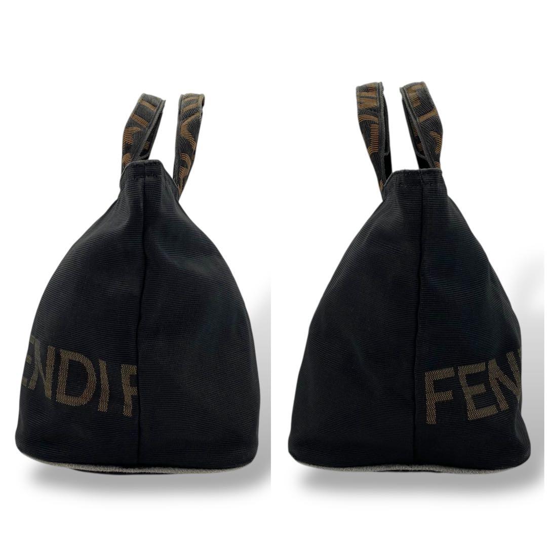 【美品】フェンディ ミニバッグ ハンドバッグ ナイロン ブランドロゴ ブラック