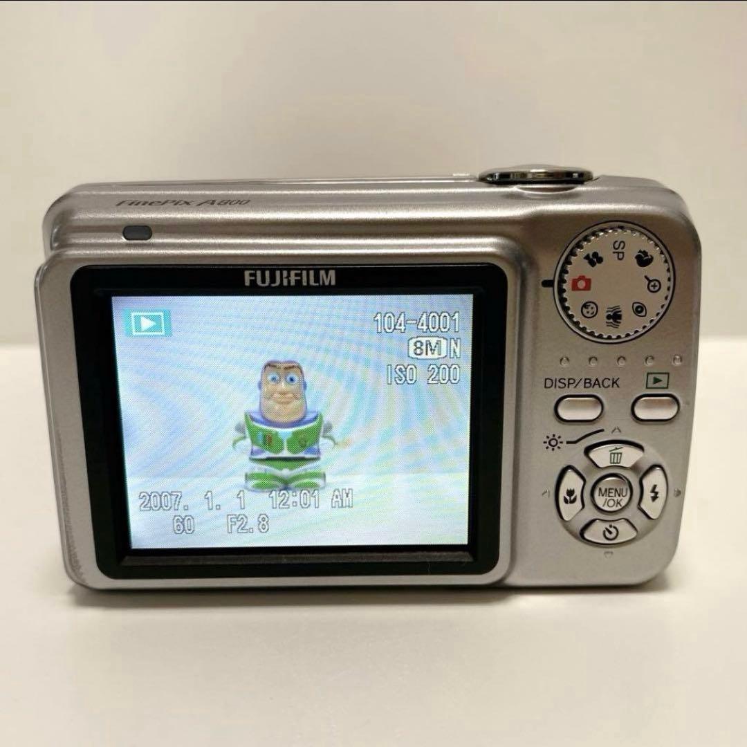 動作品✨FUJIFILM Finepix A800 デジタルカメラ 単三電池