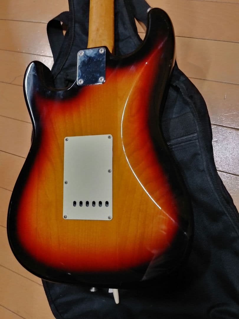 Fender フェンダージャパン　ストラトキャスター　ST62-70TX？